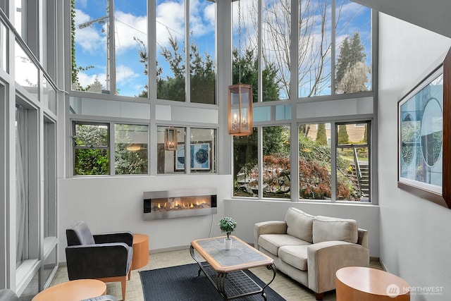 19428 Aurora Ave N Unit 433, Shoreline, WA 98133 - sunroom / solarium featuring healthy amount of natural light