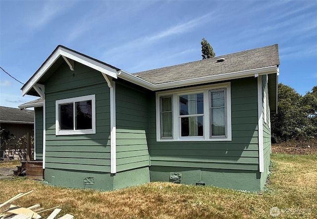 618 Coolidge Rd, Aberdeen, WA 98520 - view of property exterior featuring crawl space and a yard