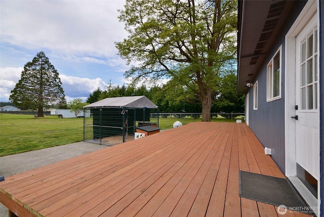 20005 Carper Rd SW, Rochester, WA 98579 - wooden terrace with an outbuilding