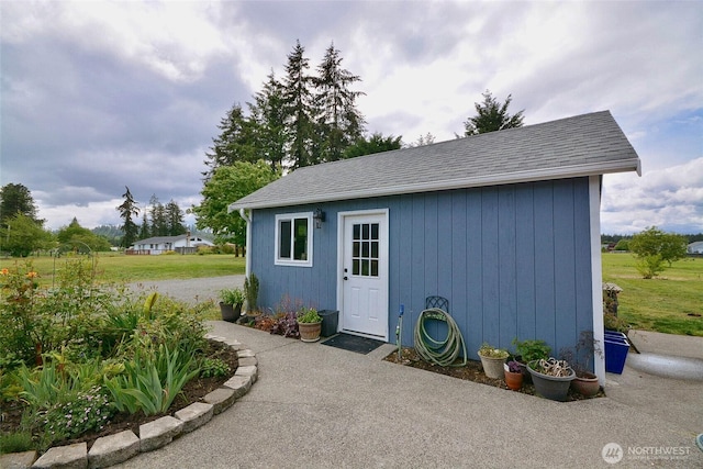 20005 Carper Rd SW, Rochester, WA 98579 - view of outdoor structure with an outbuilding