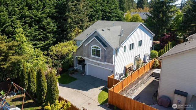 aerial view of property and surrounding area
