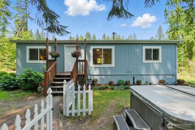 17913 51st St NW, Vaughn, WA 98394 - manufactured / mobile home featuring a hot tub