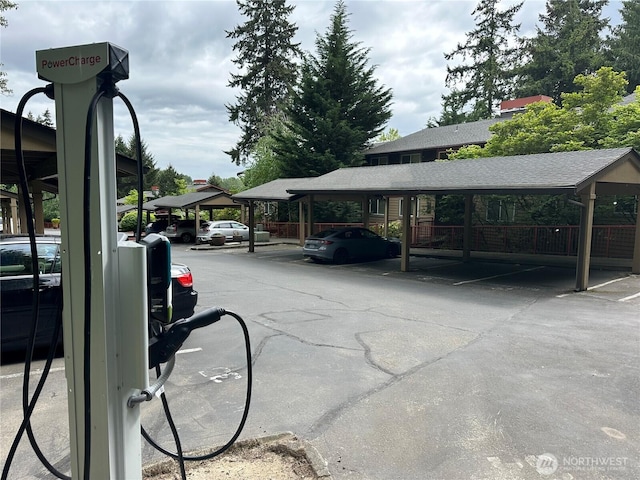 11054 NE 33rd Pl Unit B1, Bellevue, WA 98004 - view of covered parking lot