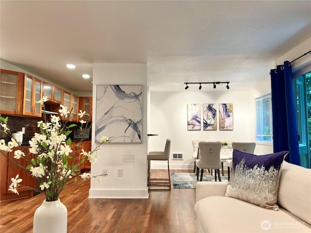 11054 NE 33rd Pl Unit B1, Bellevue, WA 98004 - living area with wood finished floors and recessed lighting