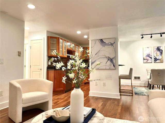 11054 NE 33rd Pl Unit B1, Bellevue, WA 98004 - living room with wood finished floors and recessed lighting