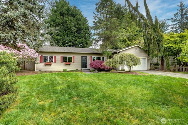 707 Harvest Rd, Bothell, WA 98012 - ranch-style house featuring concrete driveway and an attached garage