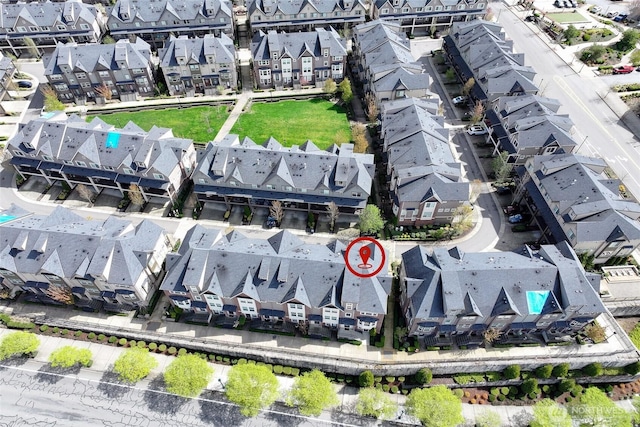 birds eye view of property featuring a residential view