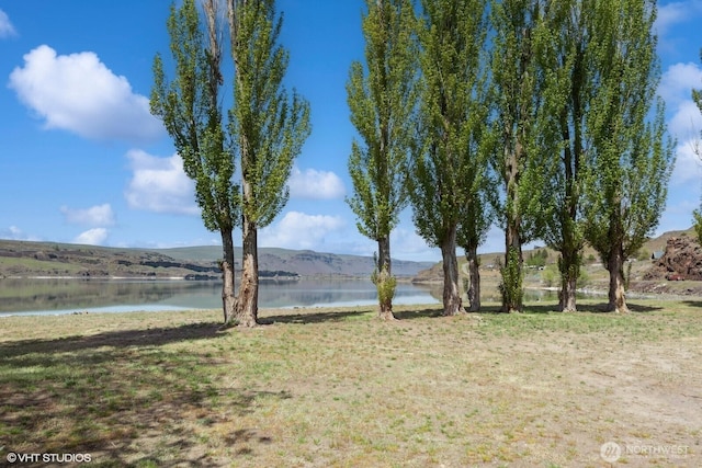 21058 State Highway 17 N, Soap Lake, WA 98851 - water view