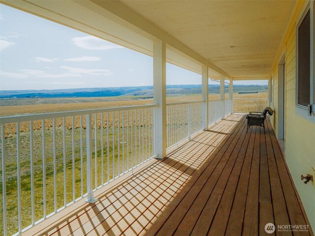 23201 Rd 12 NW, Quincy, WA 98848 - deck featuring a view of countryside