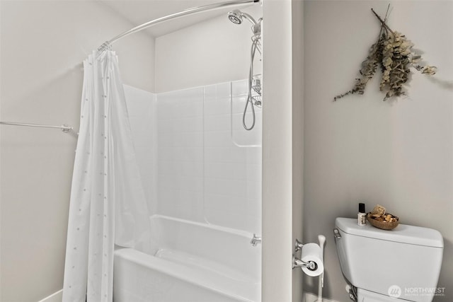 3342 Greenwood Ave W, University Place, WA 98466 - full bath featuring toilet and shower / bath combo with shower curtain