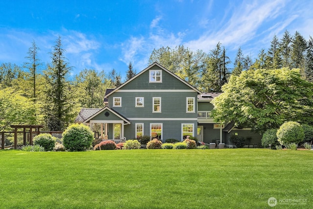 26108 SE 27th St, Sammamish, WA 98075 - view of front of home with a front yard
