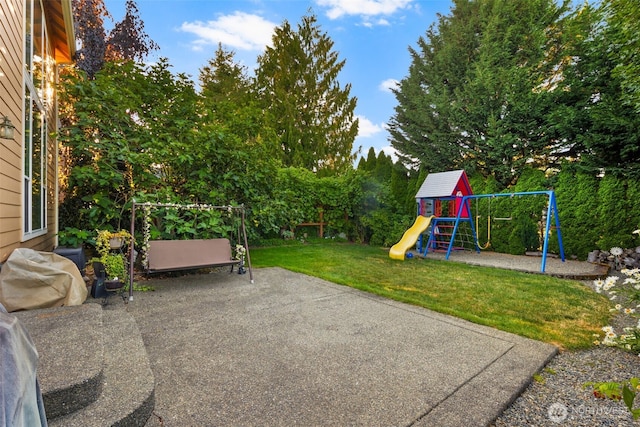 13106 SE 261st Pl, Kent, WA 98030 - view of patio / terrace with a playground