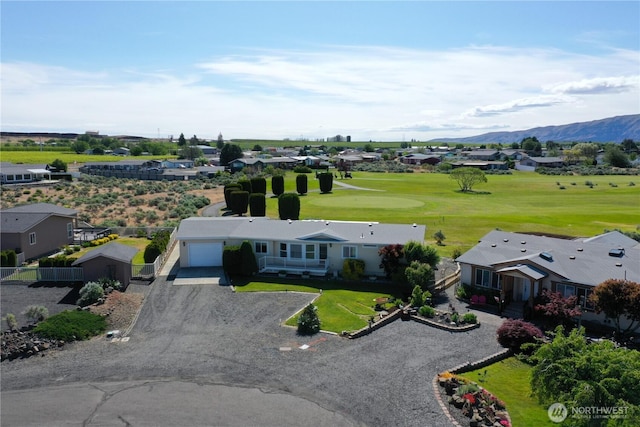 327 Buttercup Ln SW, Mattawa, WA 99349 - aerial view of property and surrounding area featuring a mountain backdrop and a local golf course