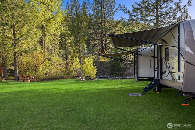 view of grassy yard