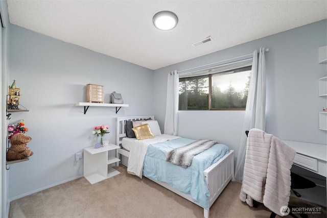 bedroom featuring carpet floors