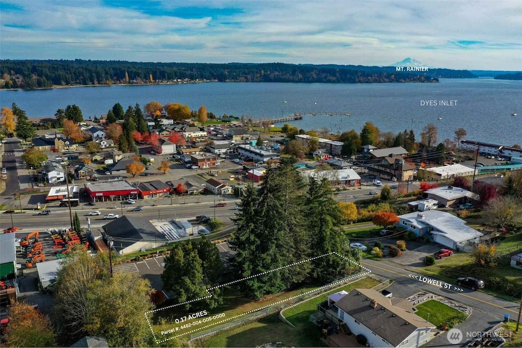 1111 NW Lowell St, Silverdale, WA 98383