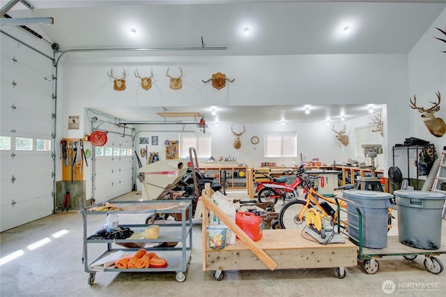 42809 Rivers Edge Ct, Concrete, WA 98237 - garage featuring a workshop area