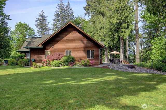 42809 Rivers Edge Ct, Concrete, WA 98237 - view of property exterior with a patio area