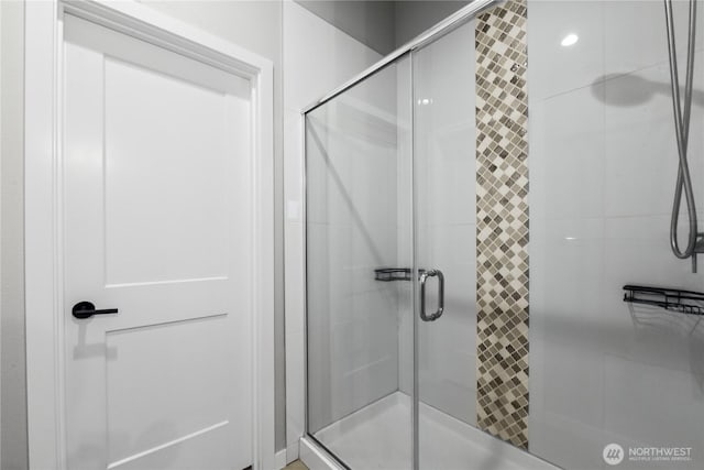 1086 Collier Pl SW, Issaquah, WA 98027 - full bath with a stall shower