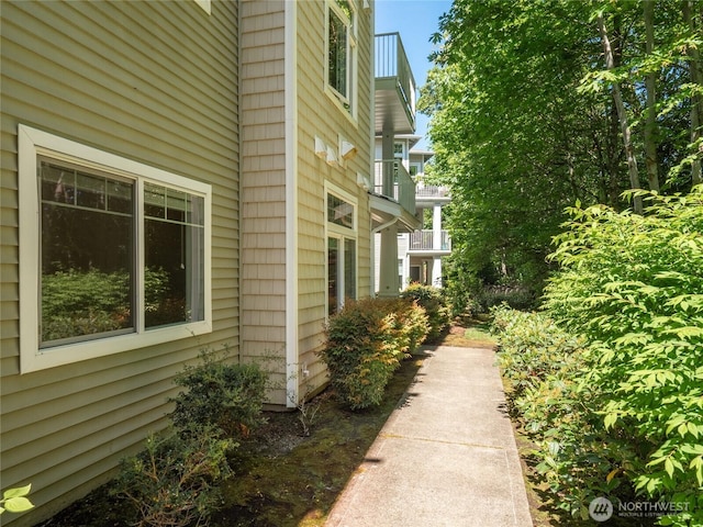 21450 40th Pl S Unit A, Seatac, WA 98198 - view of home's exterior