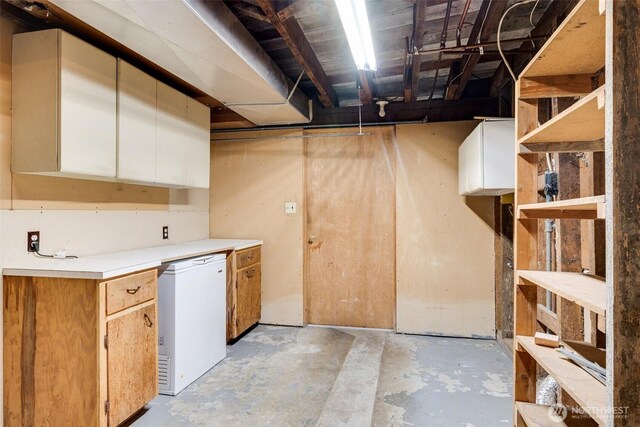 414 W Wyandotte Ave, Shelton, WA 98584 - unfinished basement with refrigerator