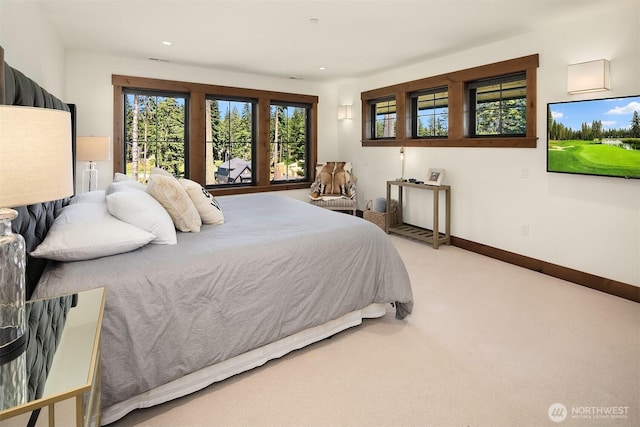 350 Kings Ct, Cle Elum, WA 98922 - carpeted bedroom featuring baseboards and recessed lighting