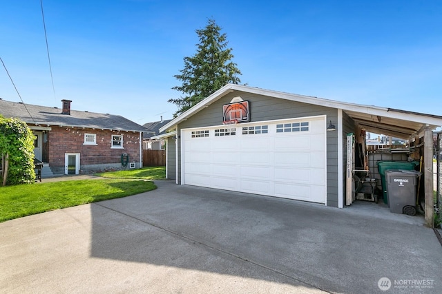 319 1st St, Auburn, WA 98002 - detached garage with concrete driveway