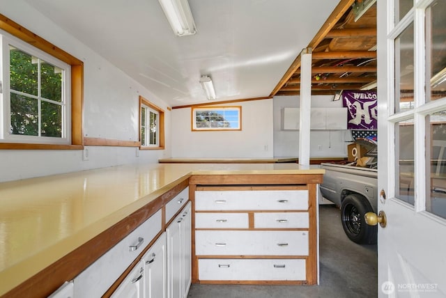 319 1st St, Auburn, WA 98002 - interior space