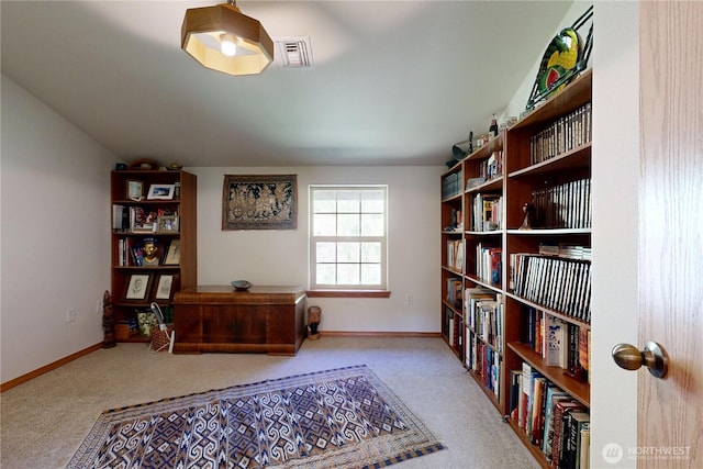 18 Blue Creek Rd, Walla Walla, WA 99362 - sitting room with carpet and baseboards