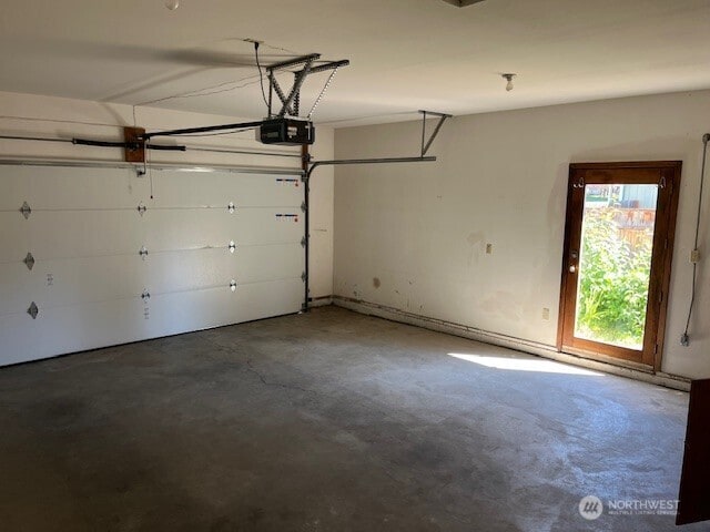 434 SE Stanford Pl, College Place, WA 99324 - garage with a garage door opener