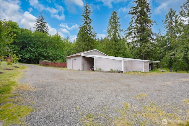 1120 Maple Valley Rd SW, Olympia, WA 98512 - garage with a detached garage