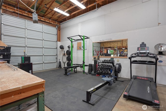 1120 Maple Valley Rd SW, Olympia, WA 98512 - exercise room with a garage
