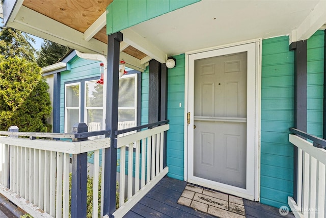 view of entrance to property