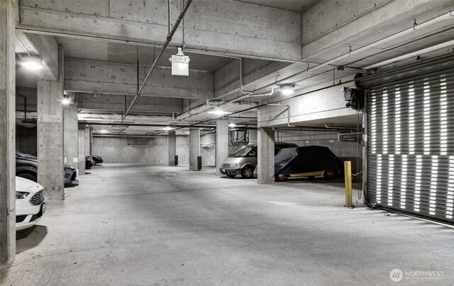 621 5th Ave N Unit 102, Seattle, WA 98109 - view of parking garage