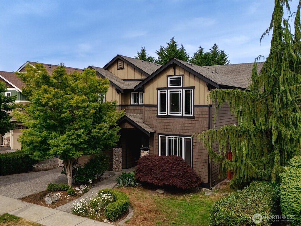 15927 35th Dr SE, Bothell, WA 98012 - craftsman house with board and batten siding