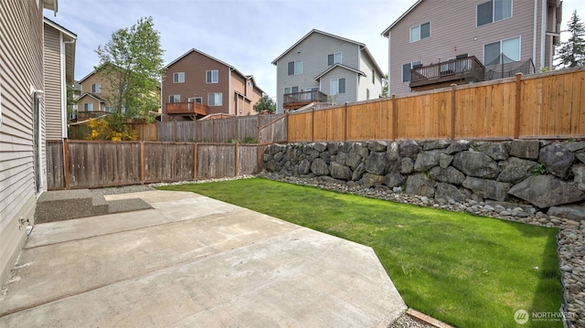 28843 213th Ct SE, Kent, WA 98042 - view of yard featuring a patio and a residential view