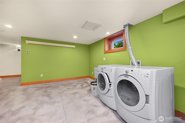2518 S Park Dr, Bellingham, WA 98225 - laundry area with washing machine and dryer, baseboards, and recessed lighting