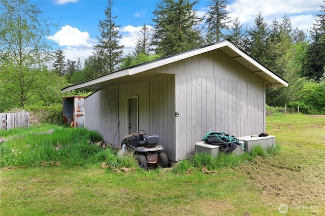 486 Justus Rd, Cinebar, WA 98533 - view of outbuilding with an outbuilding