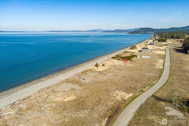 4689 Surfcrest Dr, Oak Harbor, WA 98277 - photo 6