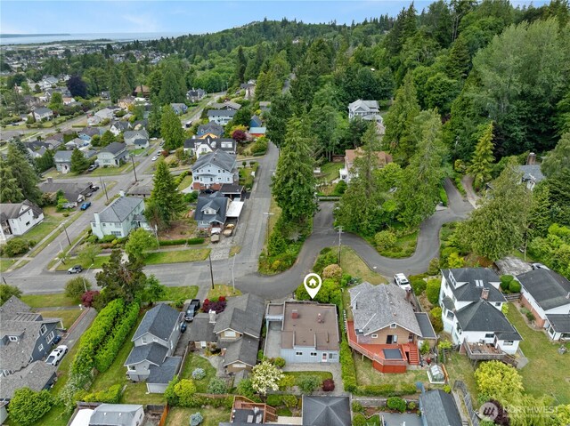 1250 N Broadway St, Aberdeen, WA 98520 - aerial view of residential area featuring a heavily wooded area