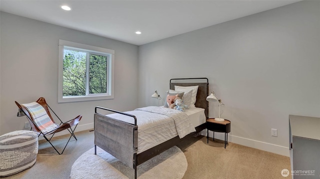 bedroom featuring carpet flooring, baseboards, and recessed lighting