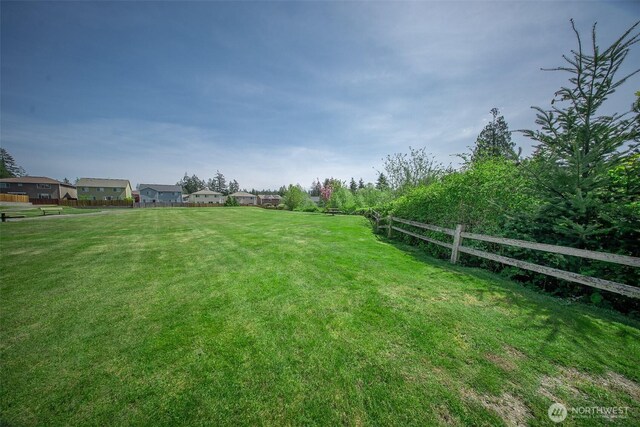 5042 Mariner St, Gig Harbor, WA 98332 - view of yard