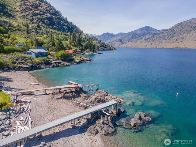 17124 S Lakeshore Rd, Chelan, WA 98816