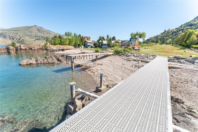 17124 S Lakeshore Rd, Chelan, WA 98816
