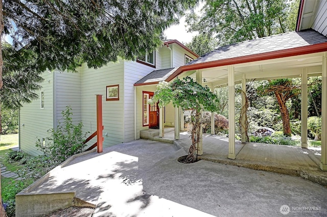 955 Michael Way, Camano Island, WA 98282 - view of front facade