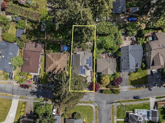 aerial view of residential area featuring property boundaries highlighted