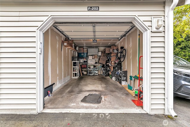 5400 Harbour Pointe Blvd Unit F202, Mukilteo, WA 98275 - garage with a garage door opener