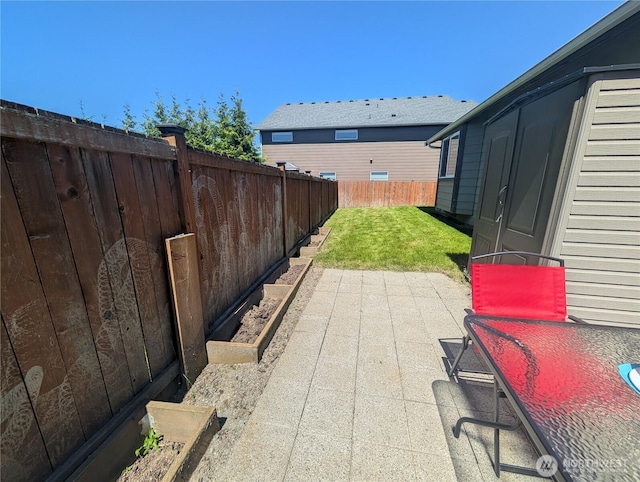 3447 Barry Pl, Mount Vernon, WA 98274 - view of patio / terrace