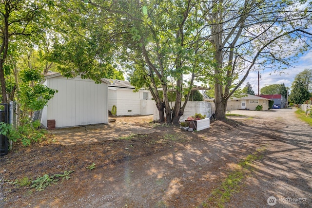 1027 E Main St, Auburn, WA 98002 - view of yard