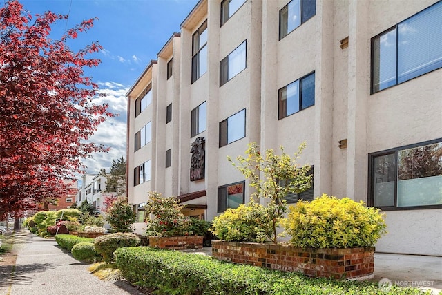 5801 Phinney Ave N Unit 103, Seattle, WA 98103 - view of building exterior